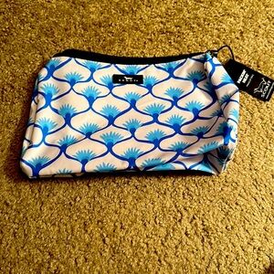 Scout makeup bag